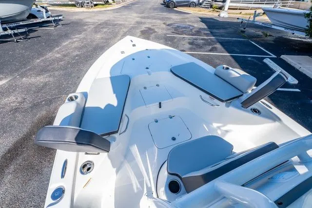Slide: The Image of Sea Pro 230 Bay 2026 - 28