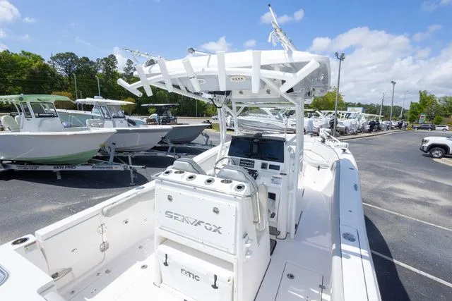 Slide: The Image of Sea Fox 288 Commander 2023 - 10