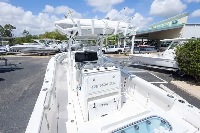 Slide: The Image of Sea Fox 288 Commander 2023 - 11