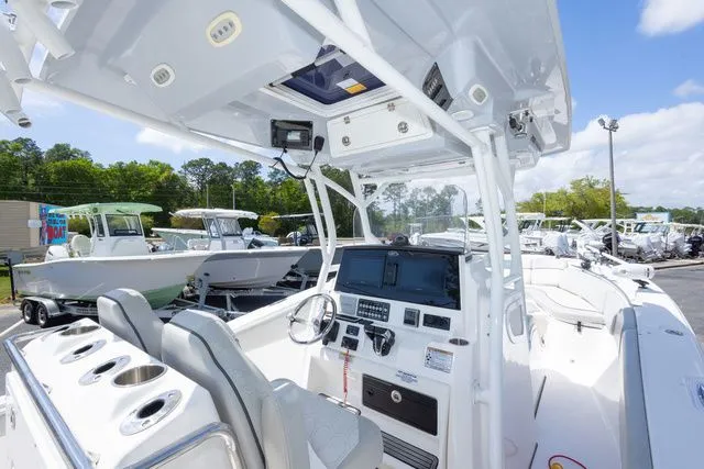 Slide: The Image of Sea Fox 288 Commander 2023 - 15