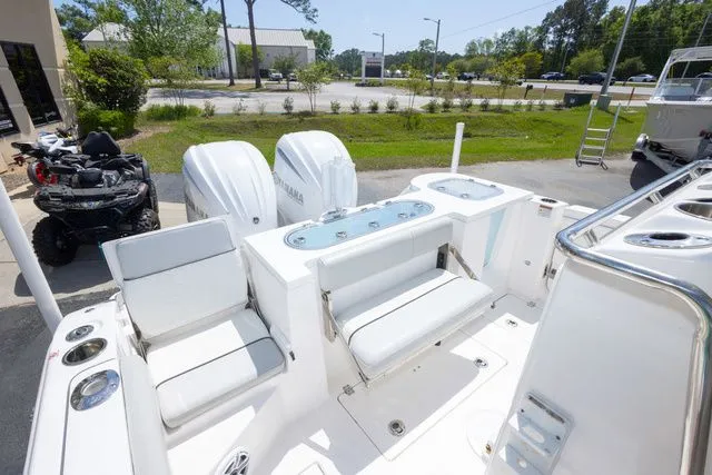 Slide: The Image of Sea Fox 288 Commander 2023 - 17