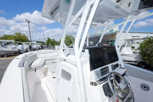 Slide: The Image of Sea Fox 288 Commander 2023 - 21