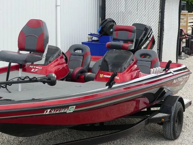 Slide: The Image of Nitro Z7DC 2009 - 15