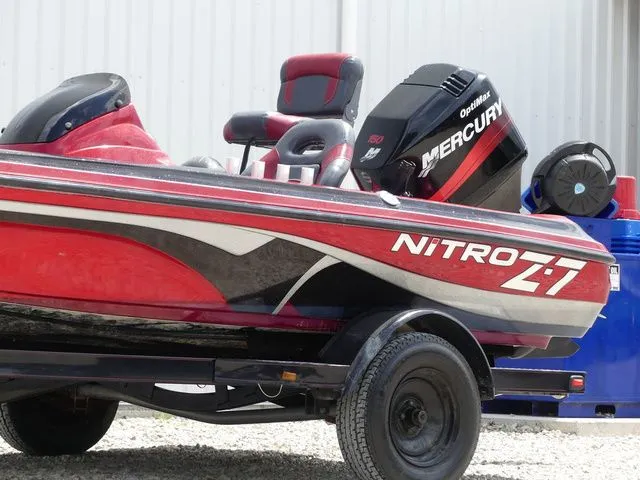 Slide: The Image of Nitro Z7DC 2009 - 8