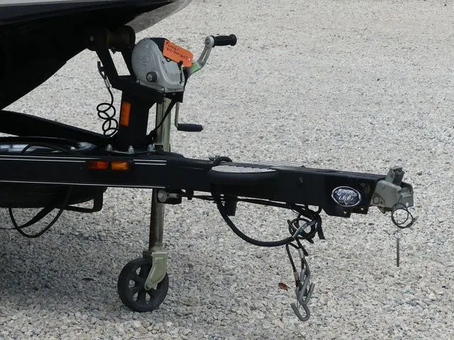 Slide: The Image of Skeeter ZX 20 2013 - 13
