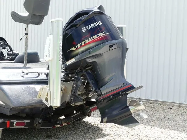 Slide: The Image of Skeeter ZX 20 2013 - 8