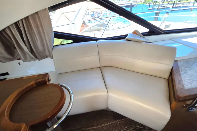 Slide: The Image of Luxurious interior seating of 2018 Sea Ray Sundancer 510 yacht with elegant design. - 70