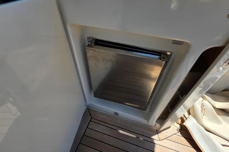 Slide: The Image of Stainless steel fridge on 2018 Sea Ray Sundancer 510 yacht deck. - 8