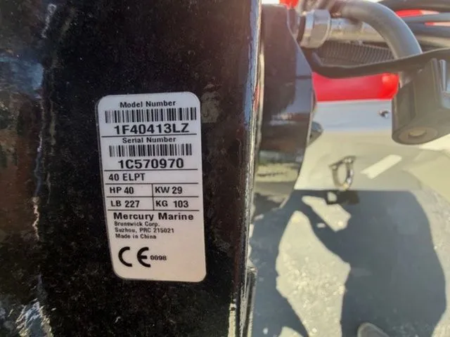 Slide: The Image of Boston Whaler 130 Super Sport 2020 - 14