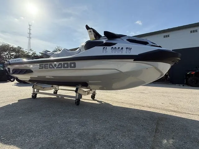 Slide: The Image of Sea-Doo GTX 2024 - 3