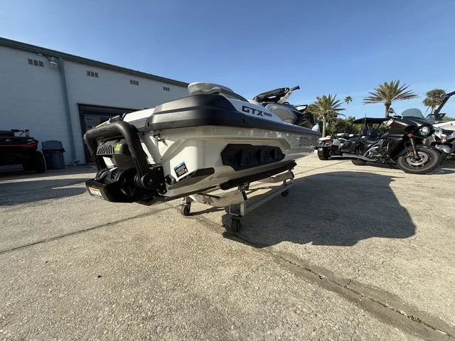 Slide: The Image of Sea-Doo GTX 2024 - 5
