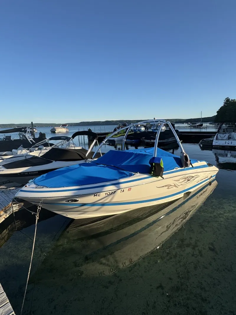 Slide: The Image of Regal 2200 Bowrider 2007 - 7