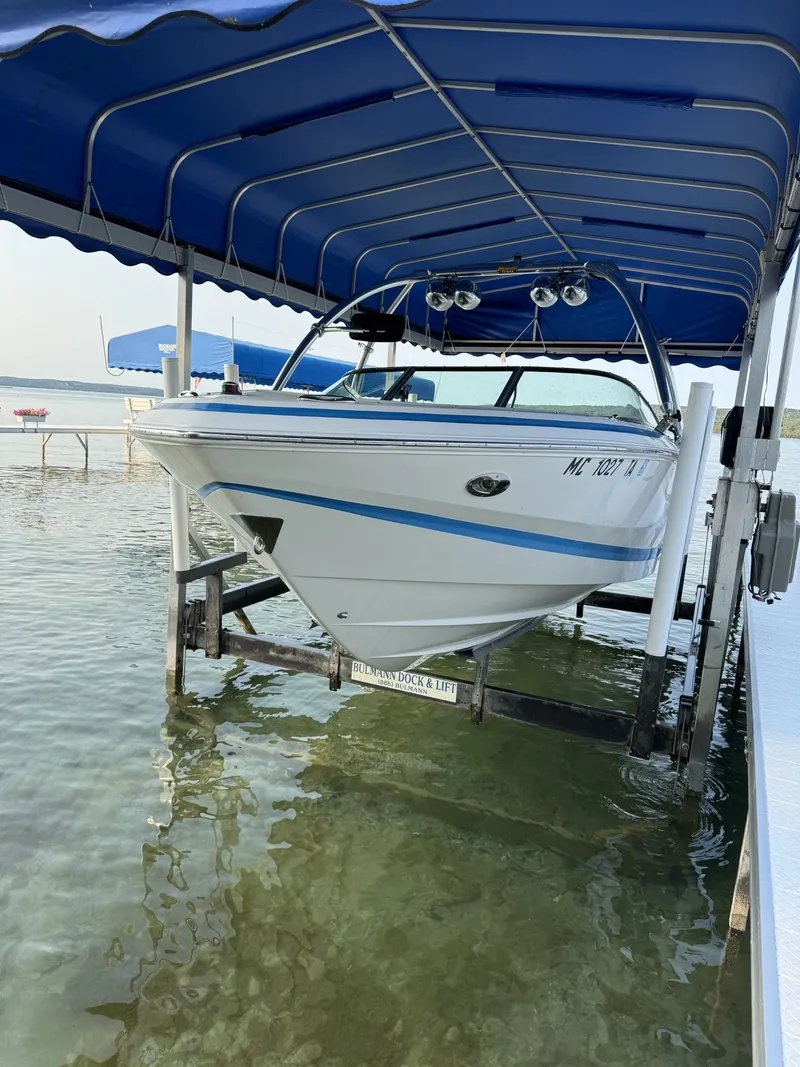 Slide: The Image of Regal 2200 Bowrider 2007 - 8