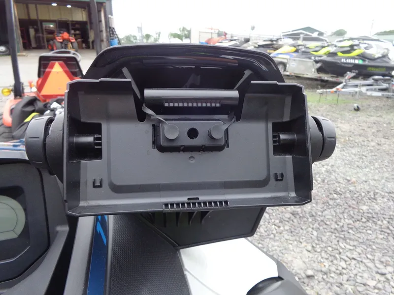 Slide: The Image of 2023 Sea-Doo FishPro Sport 170 iDF iBR, close-up of control area. - 16