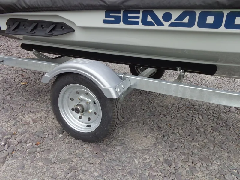 Slide: The Image of 2023 Sea-Doo FishPro Sport on trailer, close-up view. - 34