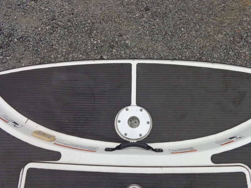 Slide: The Image of Yamaha AR210 2008 boat rear on gravel surface. - 22