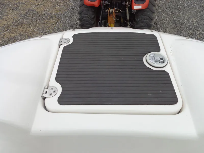 Slide: The Image of Yamaha AR210 2008 boat hatch with black cover. - 43