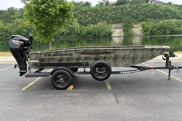 Slide: The Image of Tracker Grizzly 1650 T Prairie Wings Edition 2026 - 32