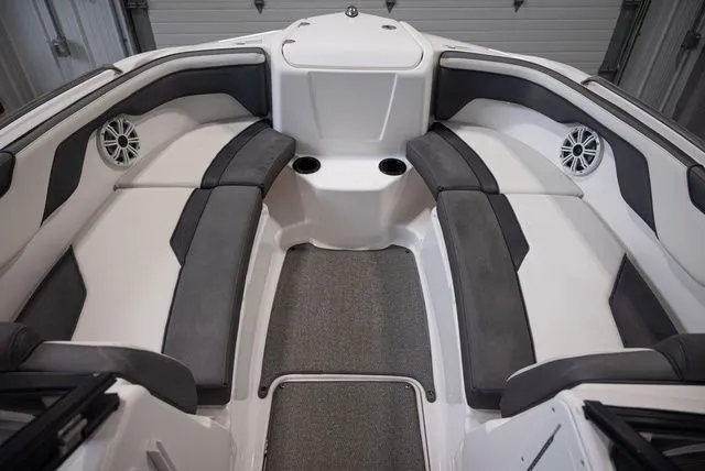 Slide: The Image of Yamaha AR210 2020 - 10