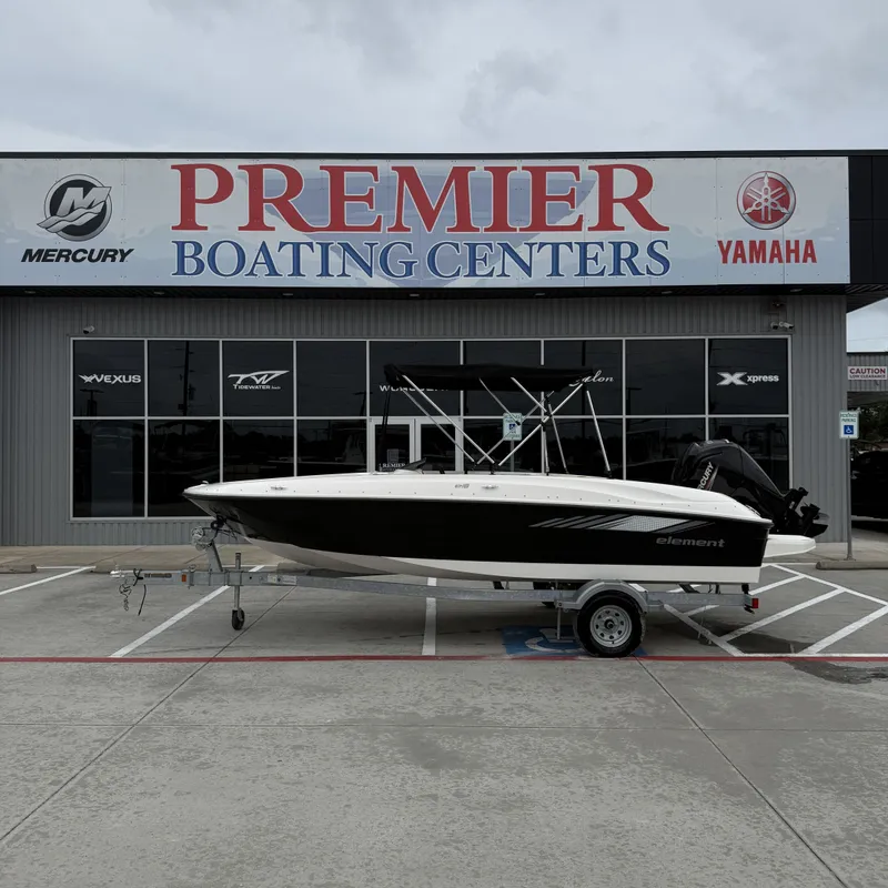 The Image of 2025 Bayliner E18LE boat at Premier Boating Centers. - 1