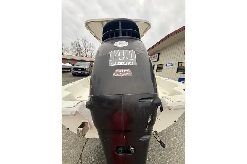 Slide: The Image of 2008 Carolina Skiff 218 DLV with Suzuki 140 outboard engine, electronic fuel injection. - 7