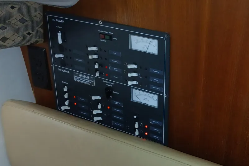 Slide: The Image of Electrical control panel on a 2001 Tiara Yachts 2900 Open boat. - 24