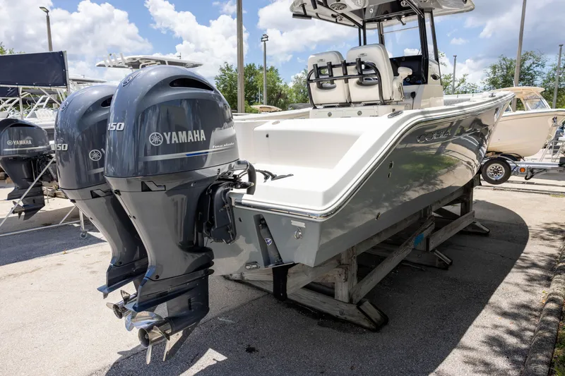 Slide: The Image of Cobia 262 Center Console 2020 - 3