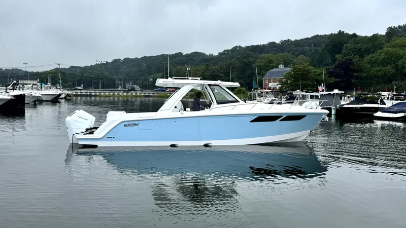 The Image of Intrepid 35 VALOR 2026 - 0