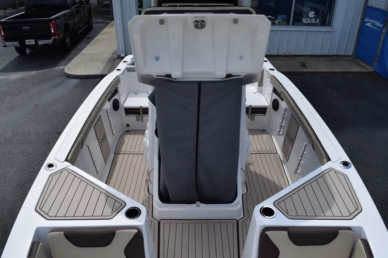 Slide: The Image of Yamaha 222FSH SP E 2026 boat interior with seating and storage. - 13