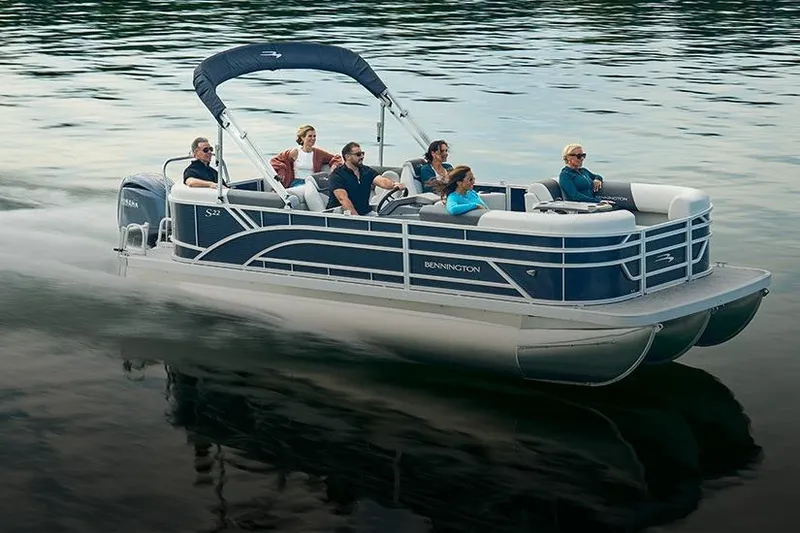 The Image of Bennington 22 S-One Swingback 2026 - 5