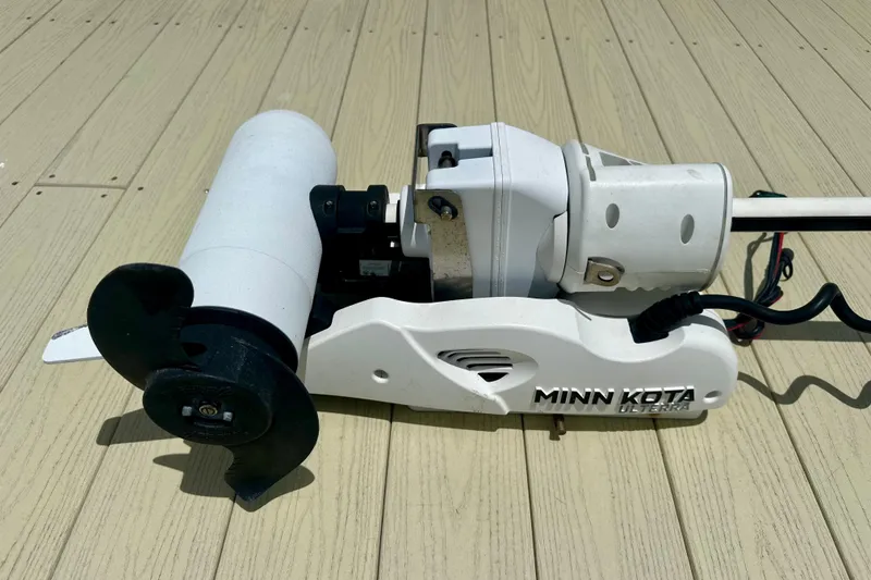 Slide: The Image of Minn Kota Ulterra trolling motor on deck, compatible with 2020 Caymas 26 HB boat. - 28