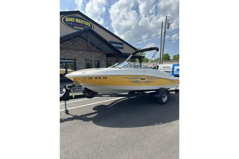 The Image of 2008 Sea Ray 185 Bow Rider boat on trailer outside Boat Masters Marine. - 0