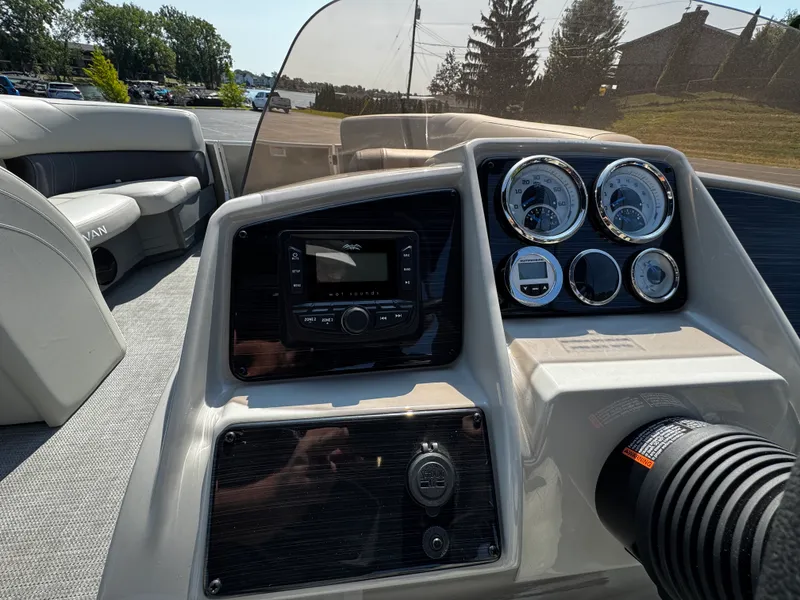 Slide: The Image of Sylvan MIRAGE 8522 LZ 2025 - 14