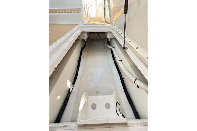 Slide: The Image of Interior view of a 2011 Sea Ray 270 SLX boat compartment. - 15