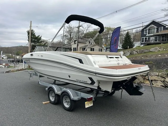 Slide: The Image of Bayliner VR6 Bowrider 2023 - 2