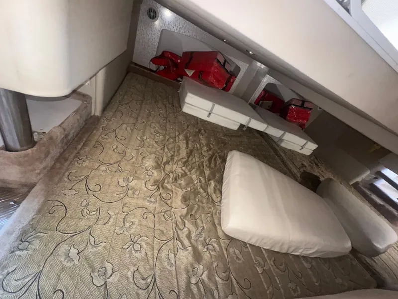 Slide: The Image of Interior of 2001 Formula 37 SUPER SPORT boat with cushions. - 18