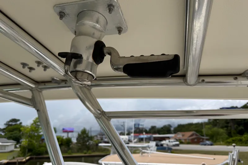 Slide: The Image of Pursuit OS 335 Offshore 2008 - 18