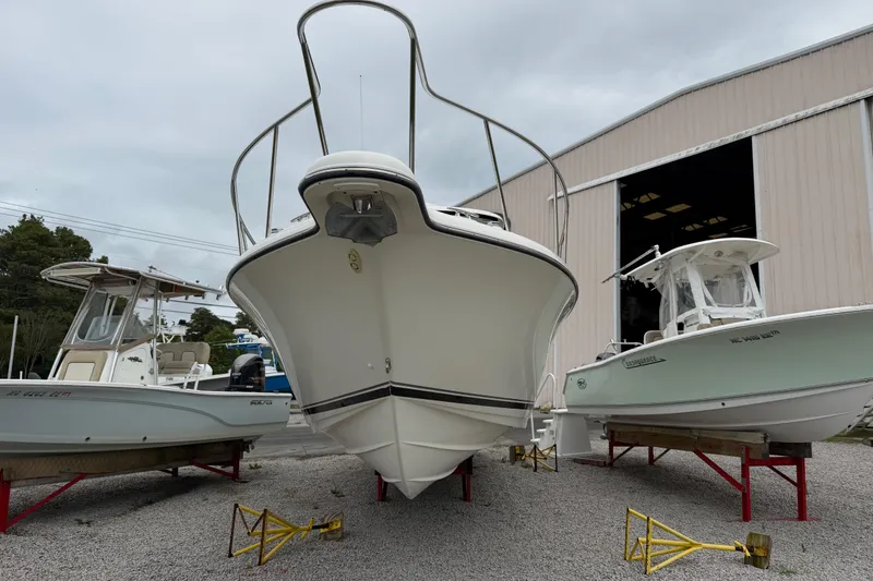 Slide: The Image of Pursuit OS 335 Offshore 2008 - 3