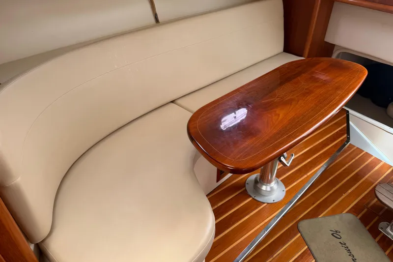 Slide: The Image of Pursuit OS 335 Offshore 2008 - 42