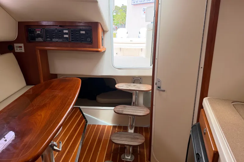 Slide: The Image of Pursuit OS 335 Offshore 2008 - 43