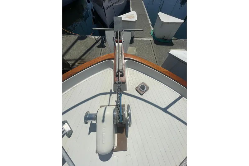 Slide: The Image of Bow of 1974 Tollycraft 37 Sedan with anchor chain and winch. - 5