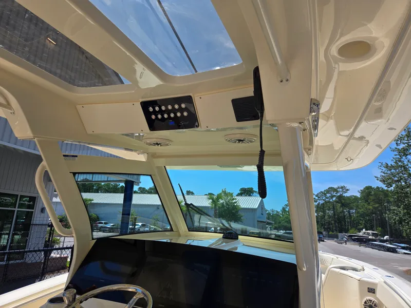 Slide: The Image of Scout 357 LXF 2027 - 18