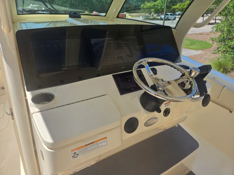 Slide: The Image of Scout 357 LXF 2027 - 17