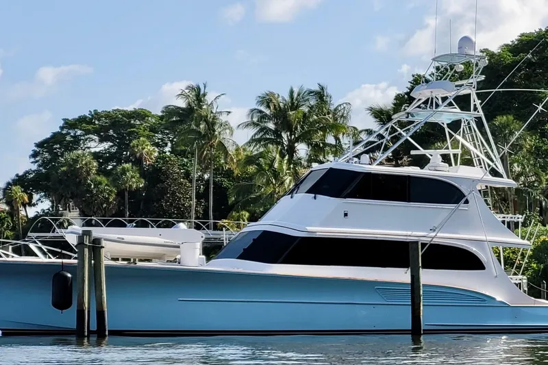 Slide: The Image of Buddy Davis 78 Sportfisherman 2000 - 1
