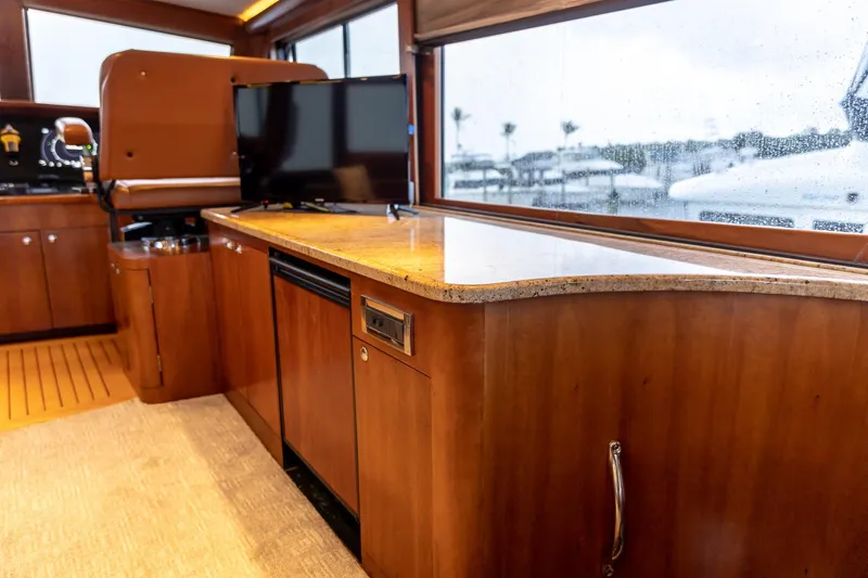 Slide: The Image of Buddy Davis 78 Sportfisherman 2000 - 46