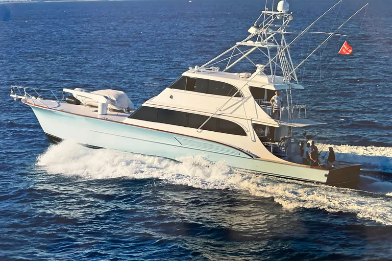 Slide: The Image of Buddy Davis 78 Sportfisherman 2000 - 7