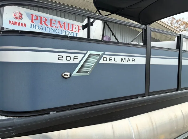 Slide: The Image of Misty Harbor DM20F 2022 pontoon boat at Premier Boating Center. - 3