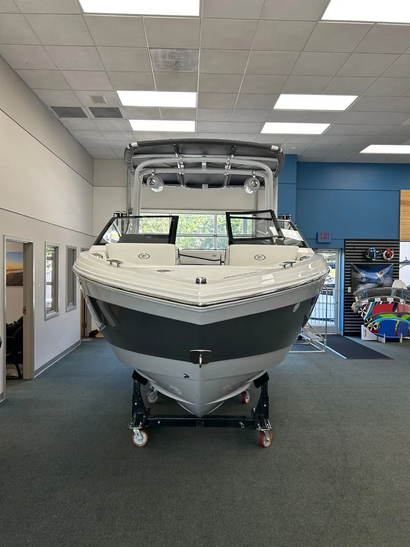 Slide: The Image of 2025 Cobalt R4 Surf boat in showroom - 7