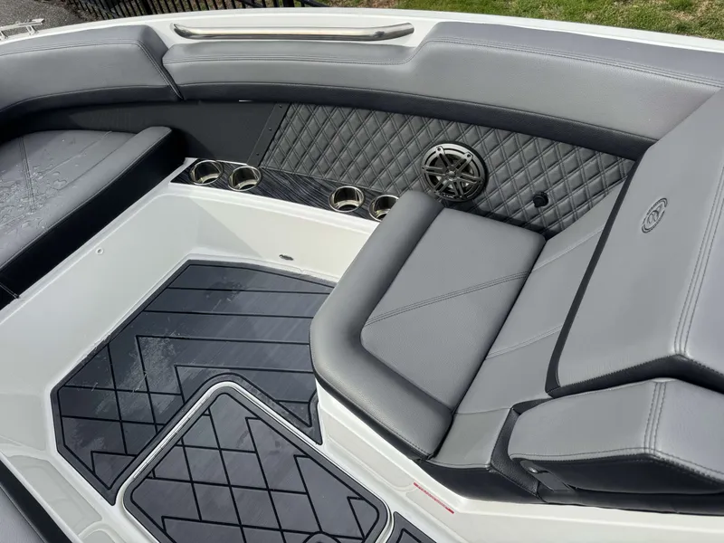 Slide: The Image of Interior of Cobalt R8 boat, luxurious seating and speaker, model year 2026. - 22