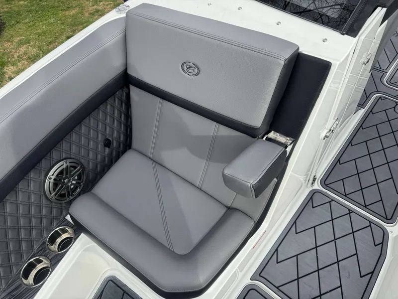 Slide: The Image of Luxurious seating in the 2026 Cobalt R8 boat. - 27